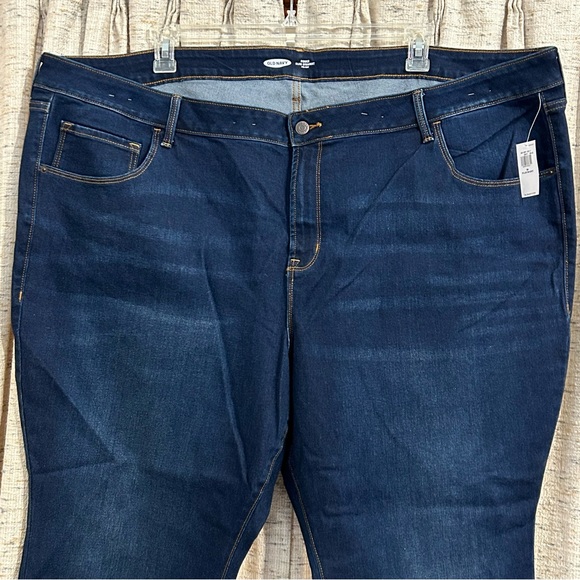 Old Navy Power Slim Straight, Mid-Rise Jeans - 28 Plus Short - Picture 2 of 10